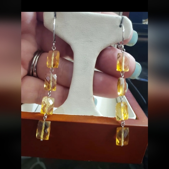 14k white gold checkerboard cut citrine earrings! These are long earrings a litt - Picture 2 of 12